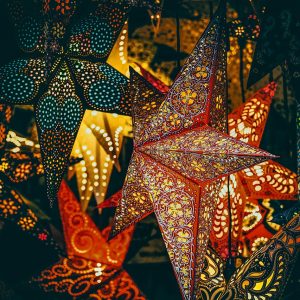 Herzliche Einladung zum Märchenabend mit Angelika Holub-Salerno am 16.Dezember 2025 um 19.00 Uhr im Bürgerhaus