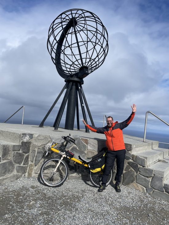 Vortrag: Mit dem Fahrrad von Neuffen zum Nordkap mit Uli Häußermann am 21.04.2026 um 19.30 Uhr im Bürgerhaus